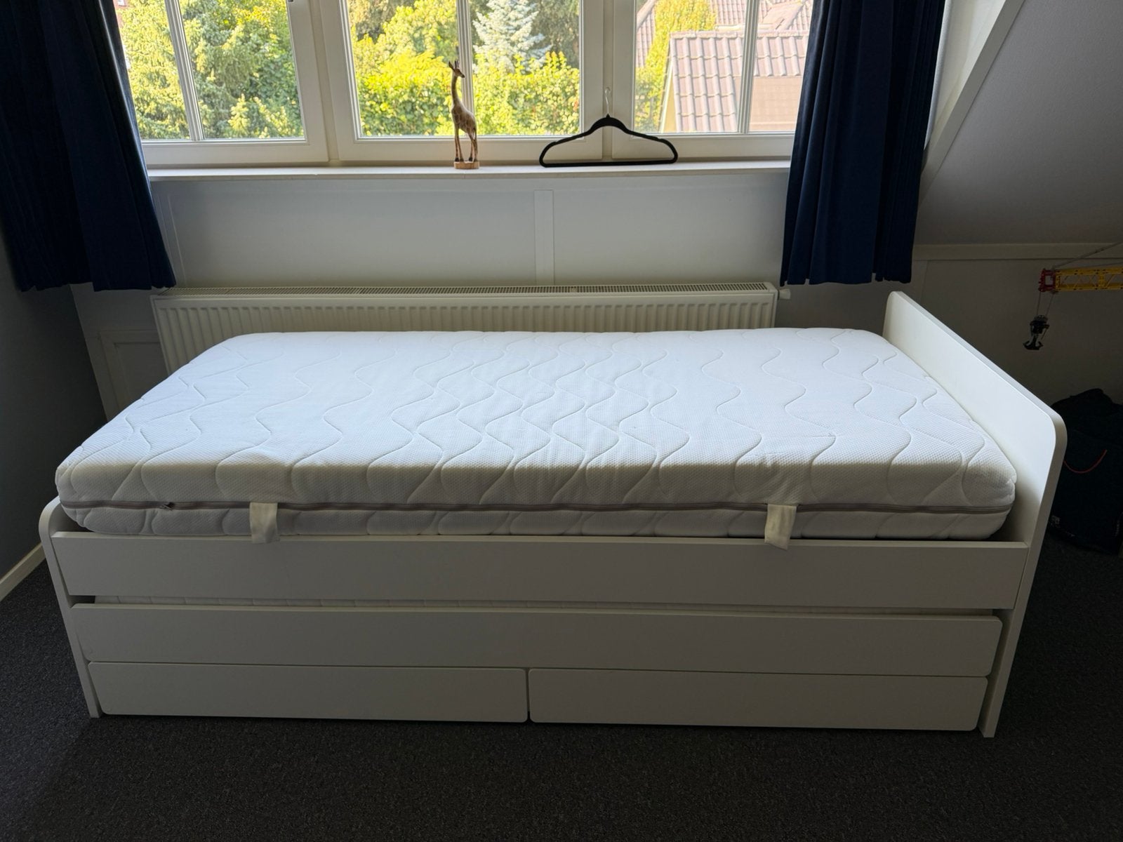 Ikea Släkt bed met onderbed, lades en matras. Zgan, Ophalen, 90 cm, Eenpersoons, Wit