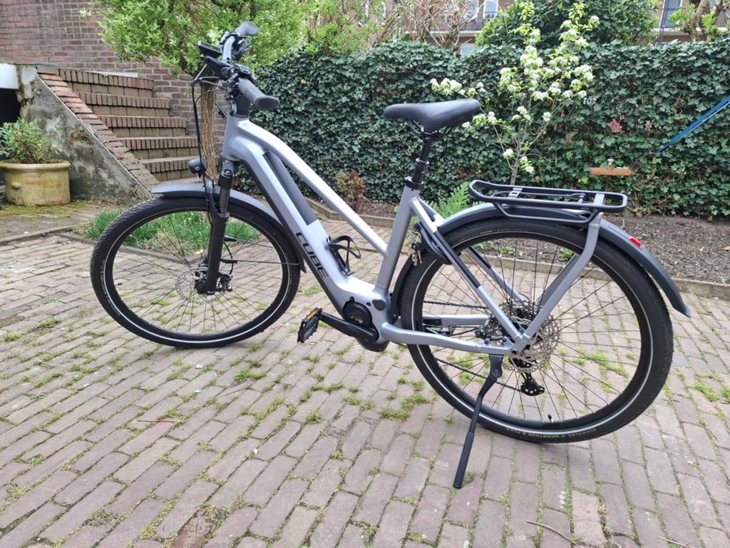 Cube Kathmandu Hybrid One 750 Trapeze, Ophalen, Zo goed als nieuw, 51 tot 55 cm, Cube