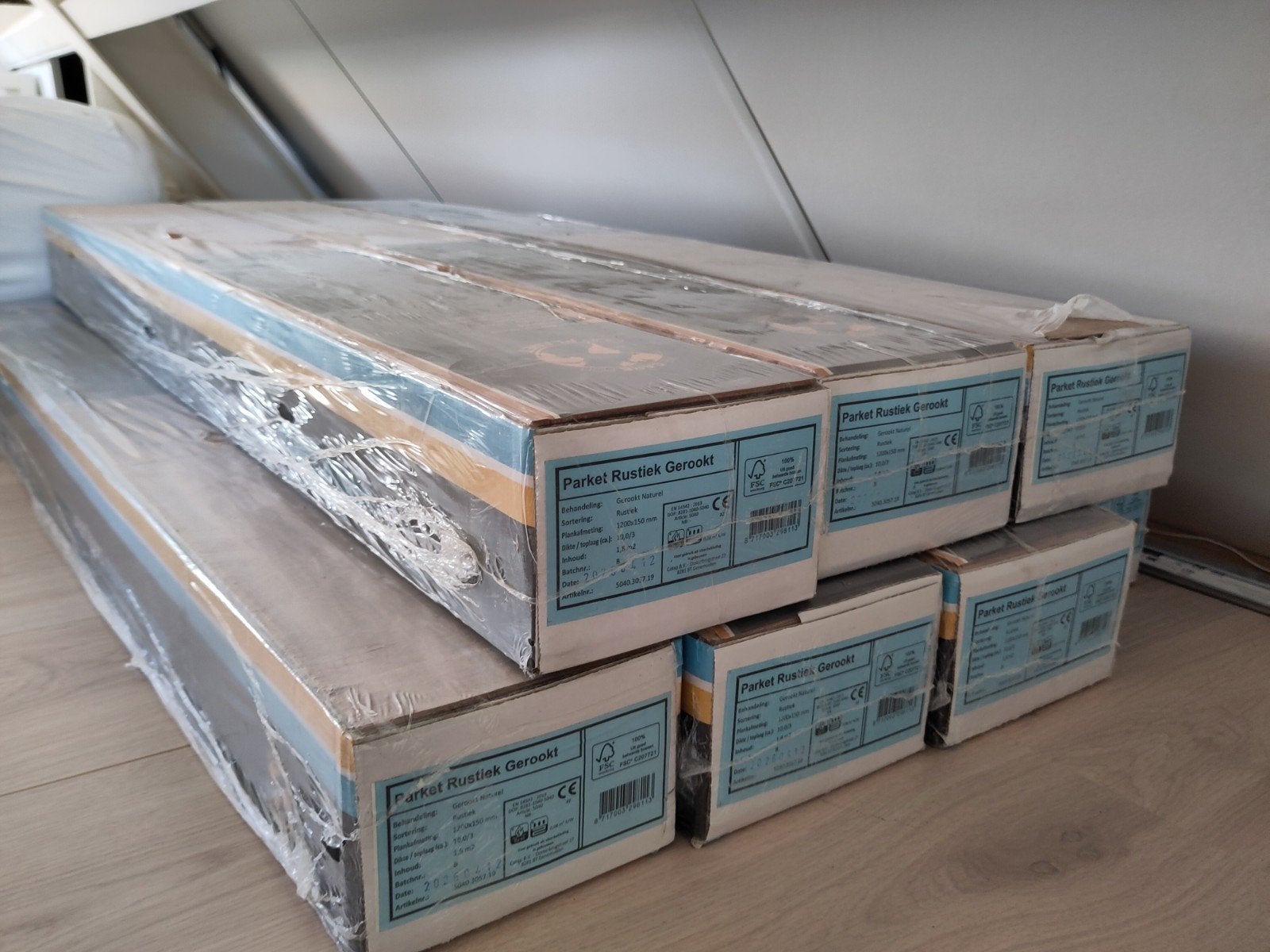 Gerookt eikenhout pakket - 12,6m2 - 7 pakken ongeopend, 50 tot 150 cm, Nieuw, 10 m² of meer, 10 tot 30 cm