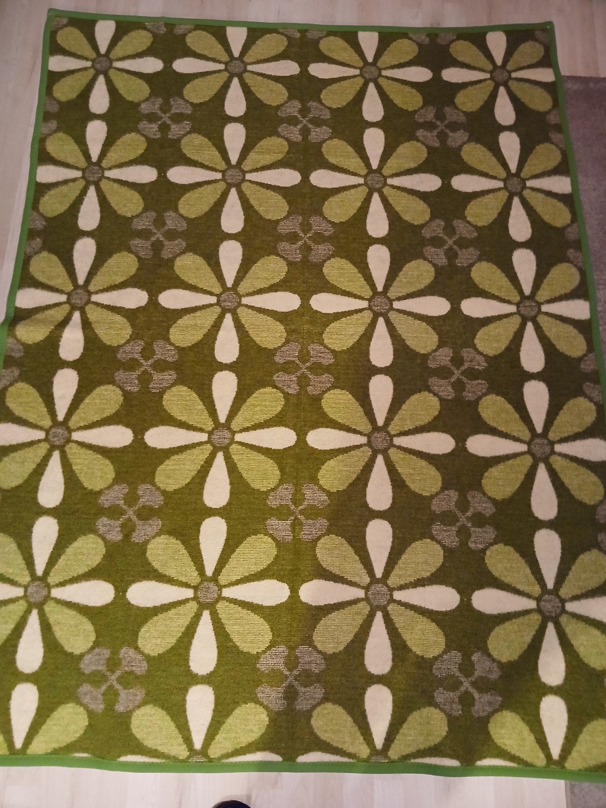 Vintage wollen deken met bloemmotief, groen, Gebruikt, 100 tot 150 cm, Vintage, Retro, Bloemmotief, Ophalen of Verzenden