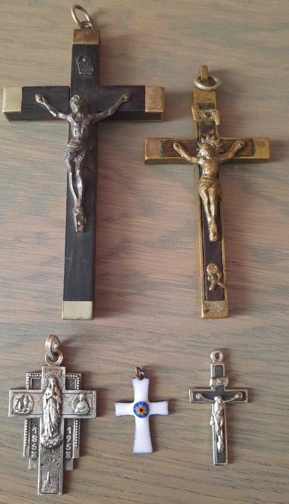 5 kettinghangers kruisjes, Sieraden, Tassen en Uiterlijk, Overige materialen, Gebruikt, Overige kleuren, Ophalen of Verzenden