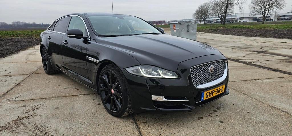 ->2016<- ! Jaguar XJ 3.0 V6 LWB AWD nw apk, Automaat, 2995 cc, Overige kleuren, Vierwielaandrijving