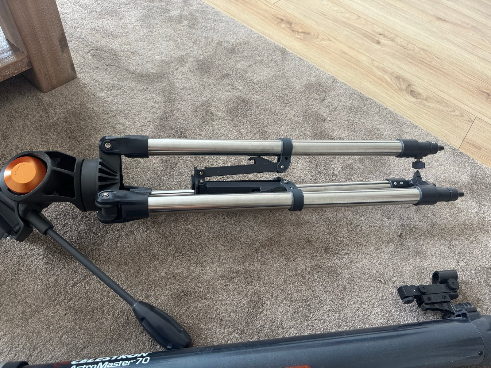 Celestron AstroMaster 70 telescoop met statief, Gebruikt, Lenzentelescoop (refractor), Met statief, Ophalen of Verzenden