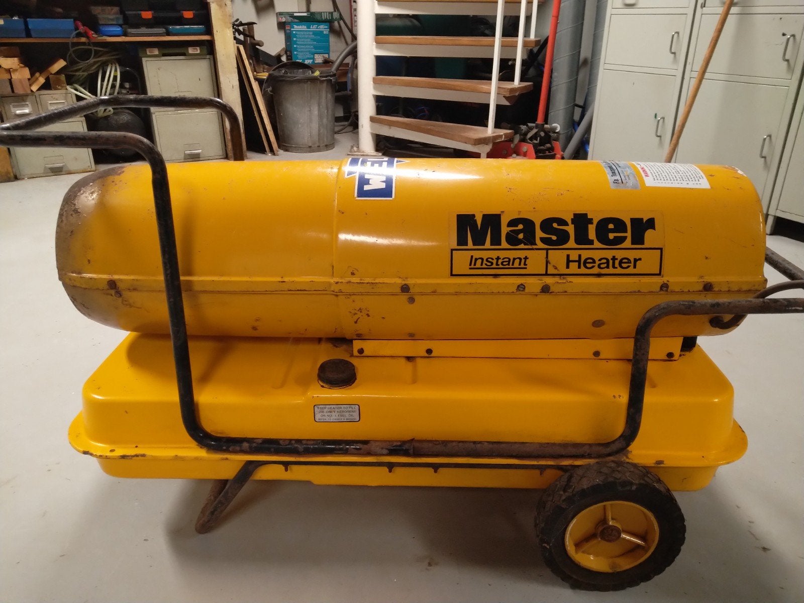 diesel/ petroleum, kachel / heater, Master, Ophalen, 30 tot 80 cm, Gebruikt, Kachel