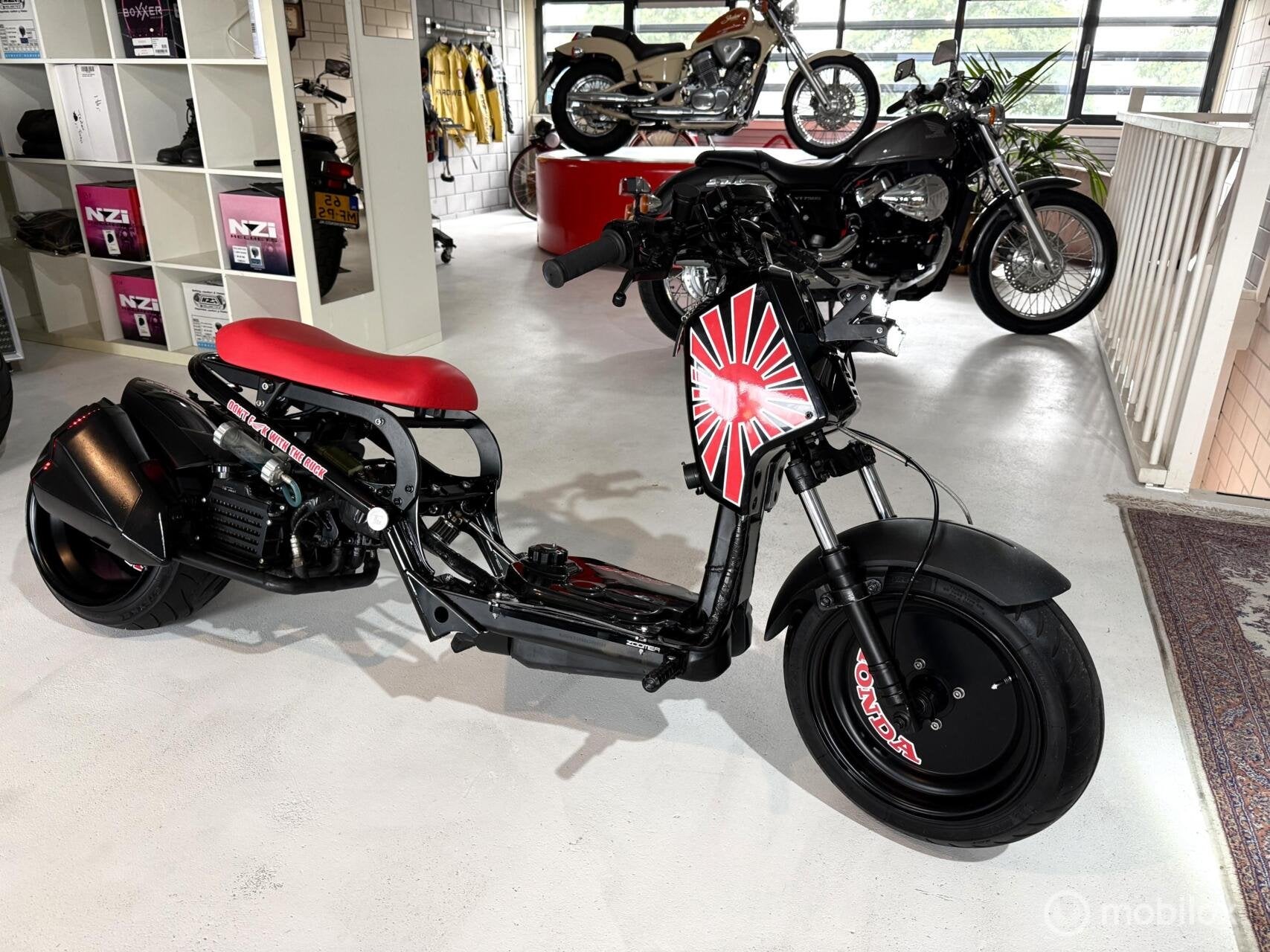 Honda Zoomer NPS50 Japanse stijl custom built nieuwstaat!, Gebruikt, 49 cc, Honda