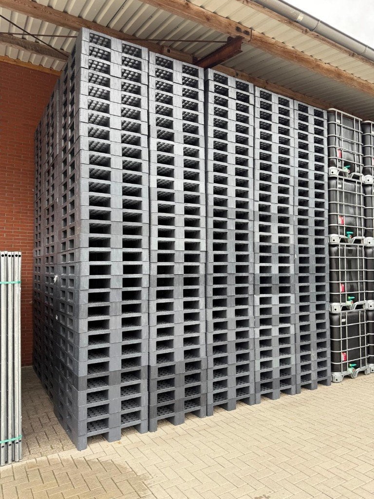 Kunststof pallets / 1000 kg / 120  80 cm, Ophalen, Zo goed als nieuw