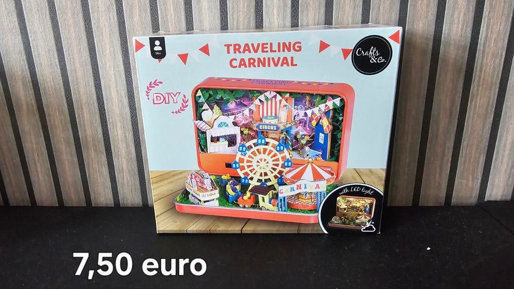 Diverse DIY miniatuur huisjes, Hobby en Vrije tijd, Ophalen of Verzenden