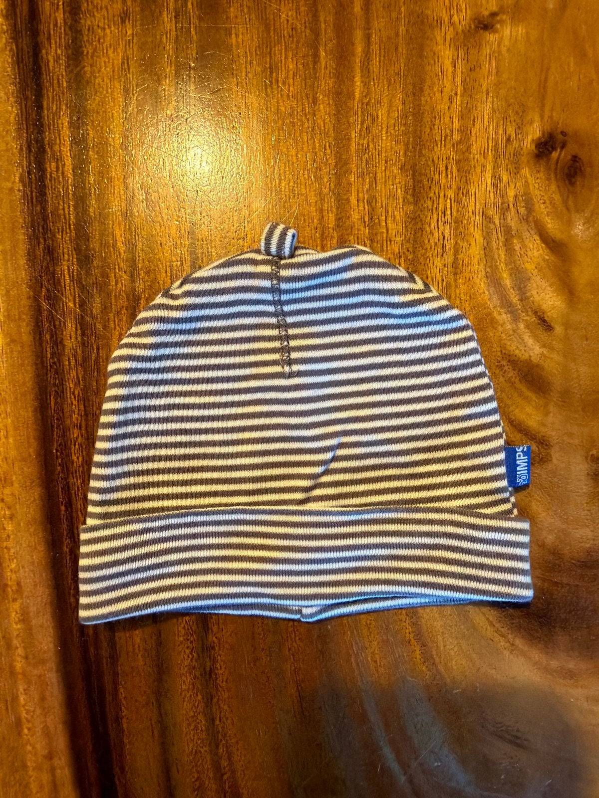Imps & Elfs mutsje grijs/bruin gestreept 0-3 maanden, Kinderen en Baby's, Babykleding | Mutsen, Sjaals en Wanten, Gebruikt, Jongetje of Meisje