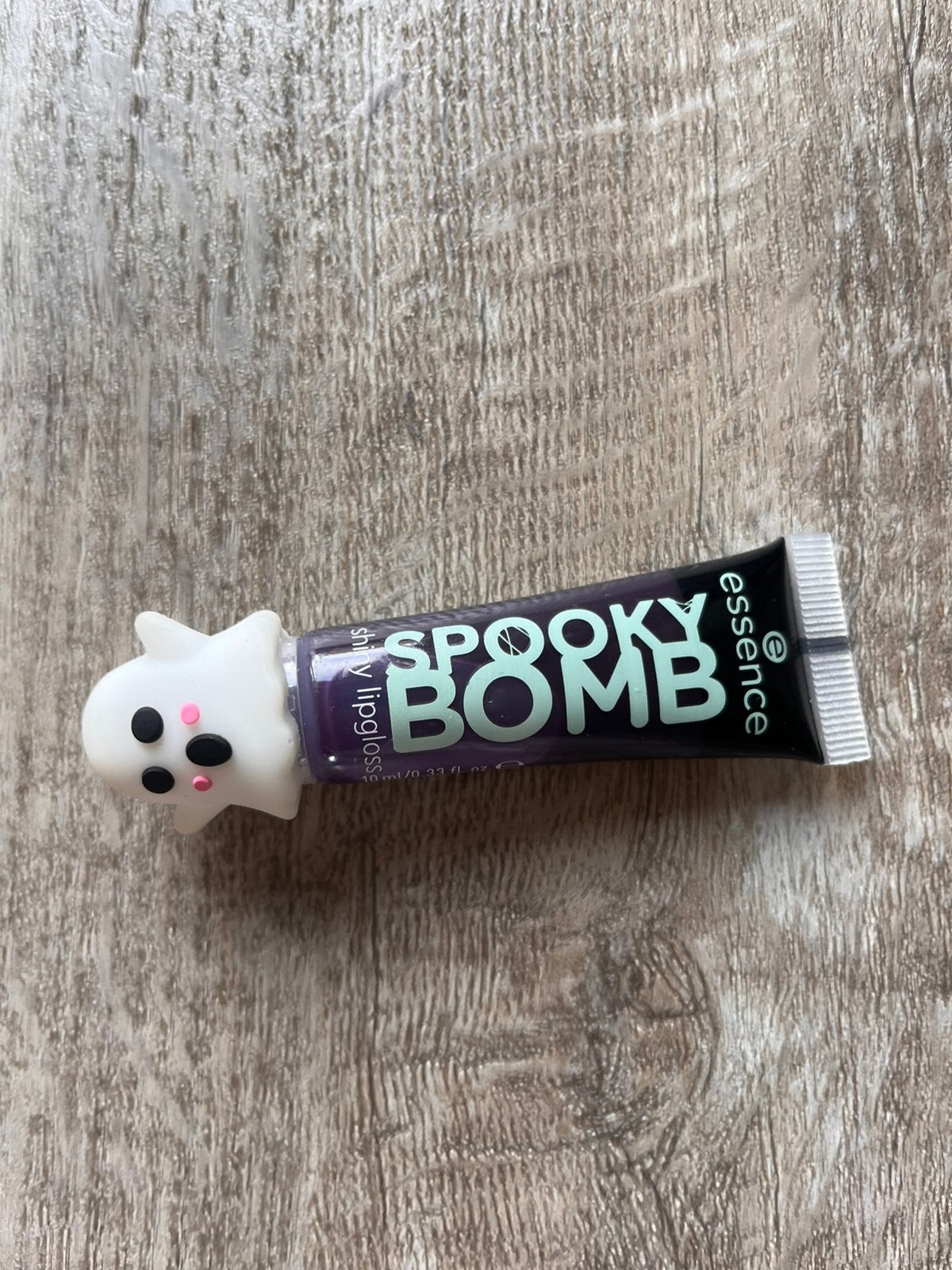 Essence Spooky Bomb NIEUW, Ophalen of Verzenden, Nieuw, Lippen, Make-up