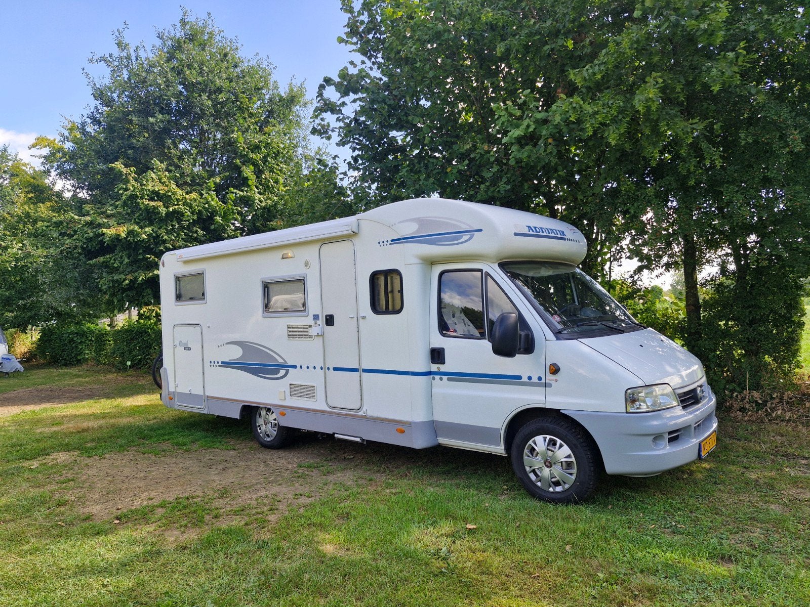 adria coral 660 sl airco - enkele bedden klaar voor vertrek, Caravans en Kamperen, Campers, Fiat, 7 tot 8 meter, Particulier, Adria
