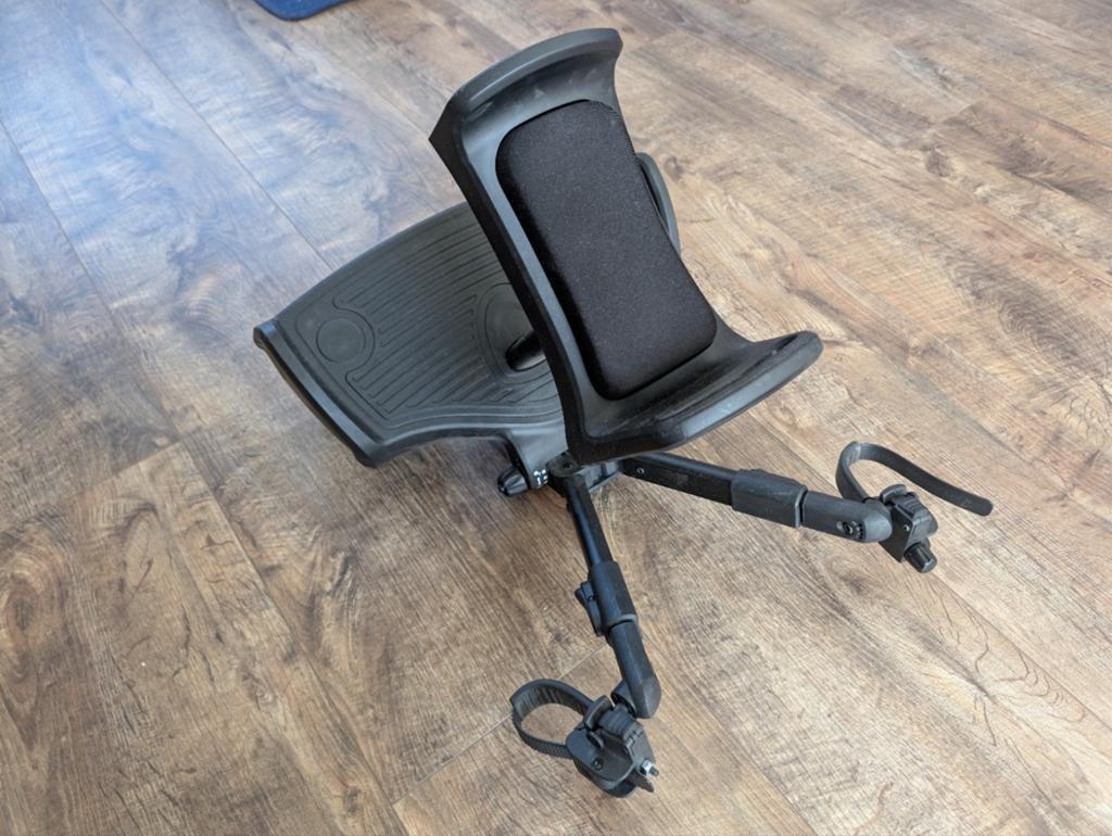 Kidsriver universeel meerijdplankje met zitting, kleur zwart, Kinderen en Baby's, Kinderwagens en Combinaties, Ophalen, Zo goed als nieuw