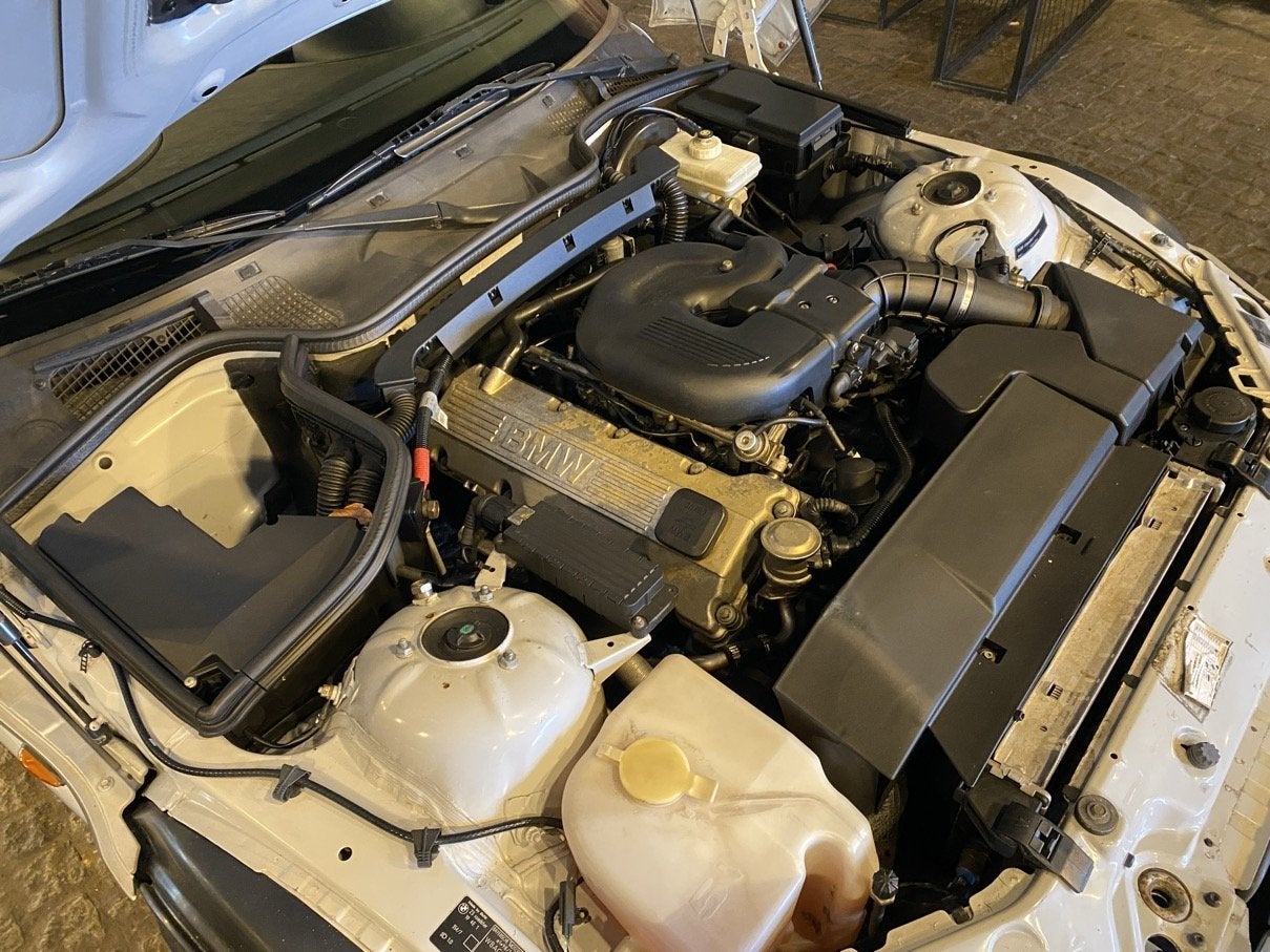 Foto 21 van BMW Z3 1.9i Zender (bj 2001)