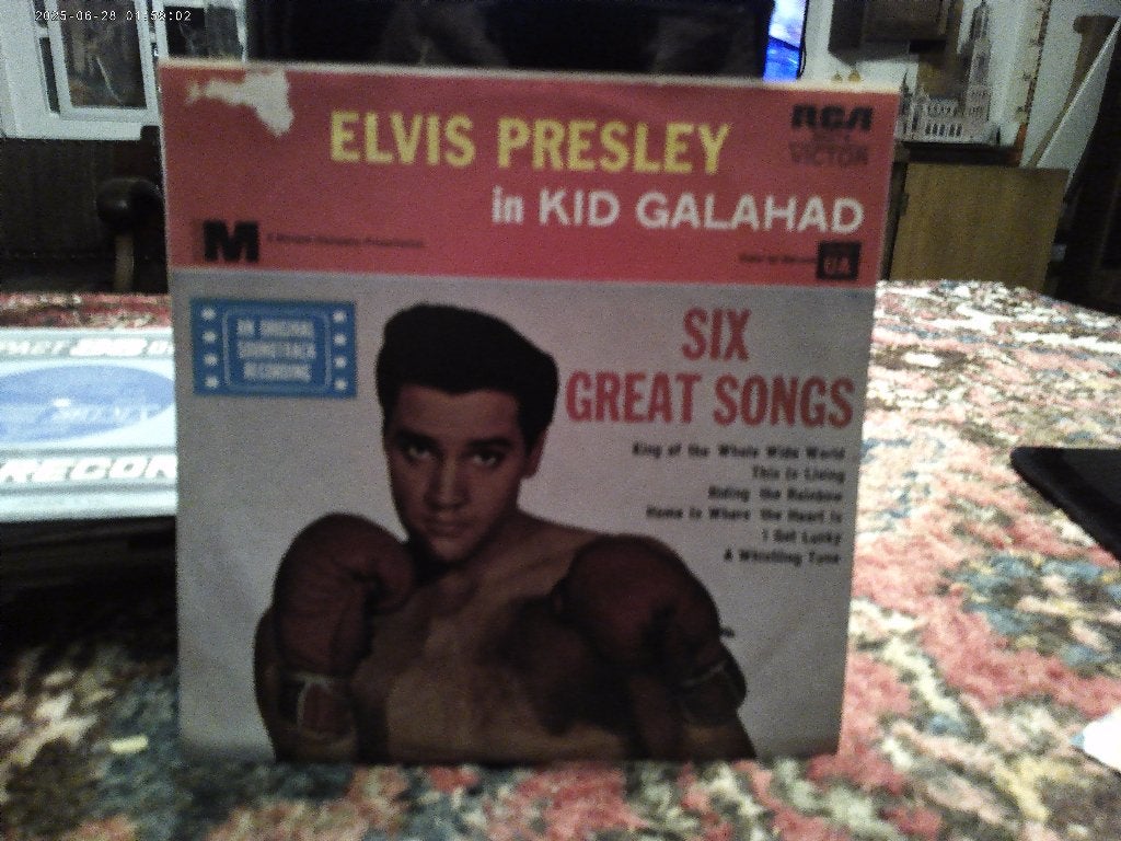 ELVIS PRESLEY, Ophalen of Verzenden, Zo goed als nieuw, Pop, EP