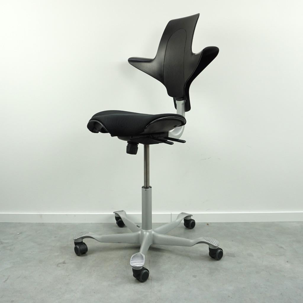 HAG Capisco Puls 8020 Bureaustoelen | Zadelzit | Zwart, Gebruikt, -, Zwart, -