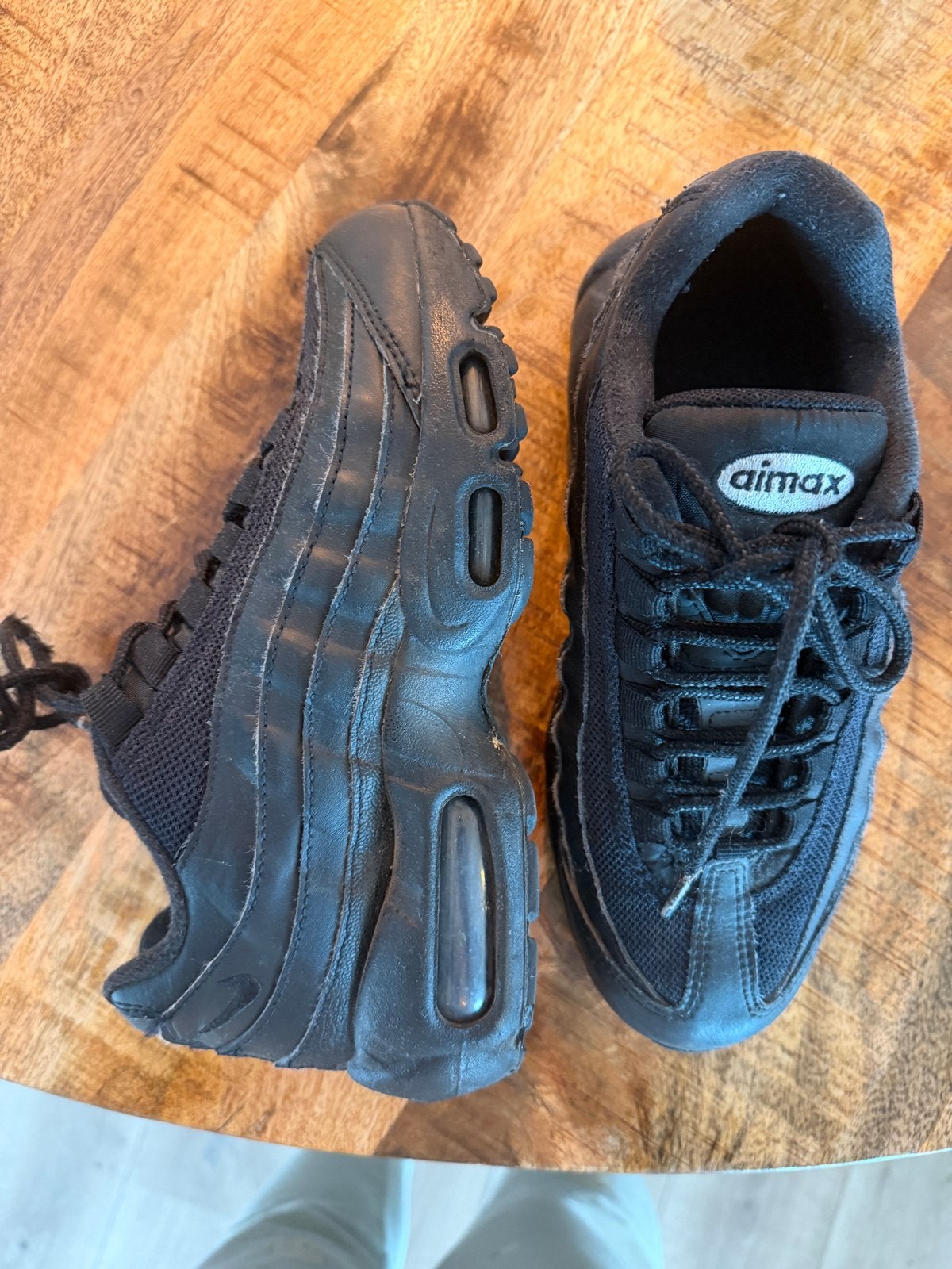 Nike Air Max 95 - Zwart - Maat 36,5, Ophalen, Zwart, Sneakers of Gympen, Zo goed als nieuw