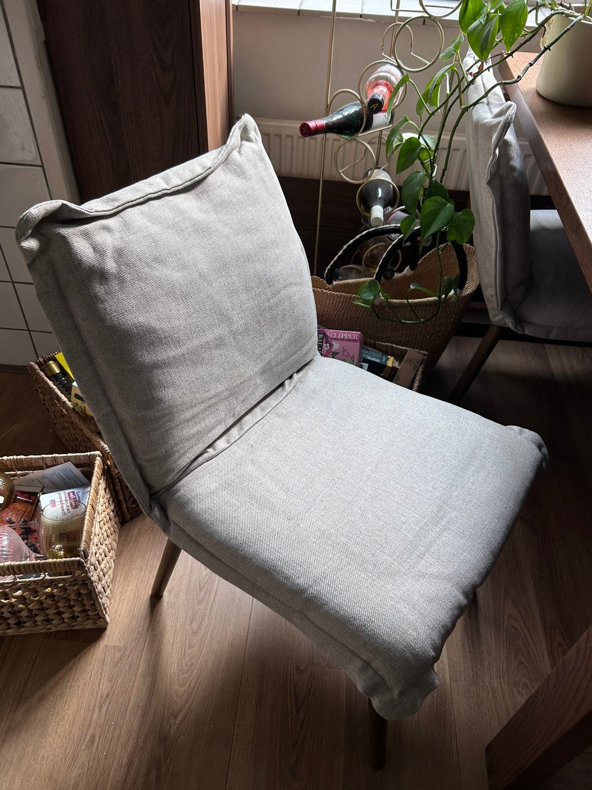 2 eetkamerstoelen IKEA, Ophalen, Zo goed als nieuw