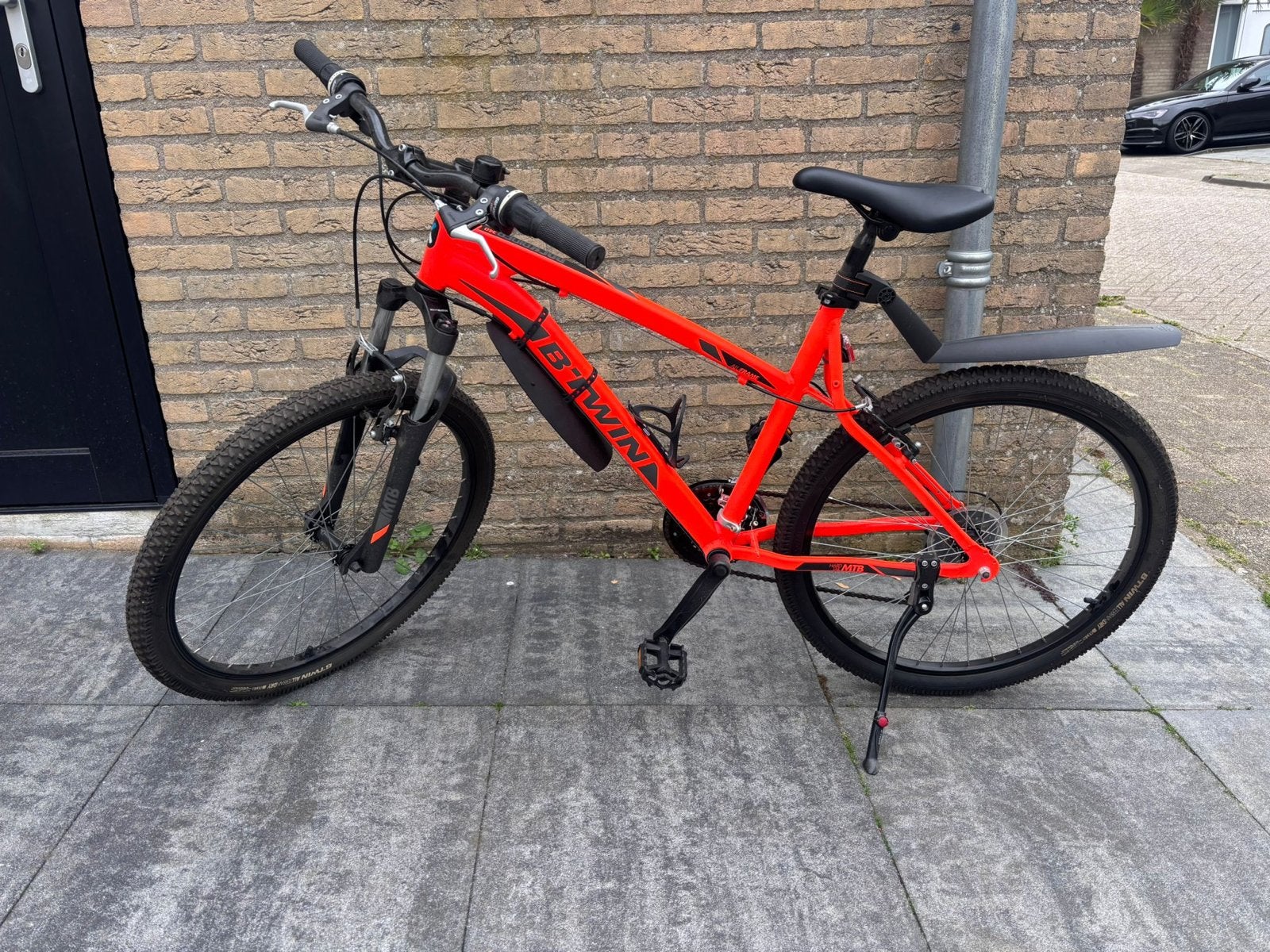 B'Twin Rockrider 340 Mountainbike - Zo goed als nieuw, Fietsen en Brommers, Fietsen | Mountainbikes en ATB, Hardtail, Velgrem