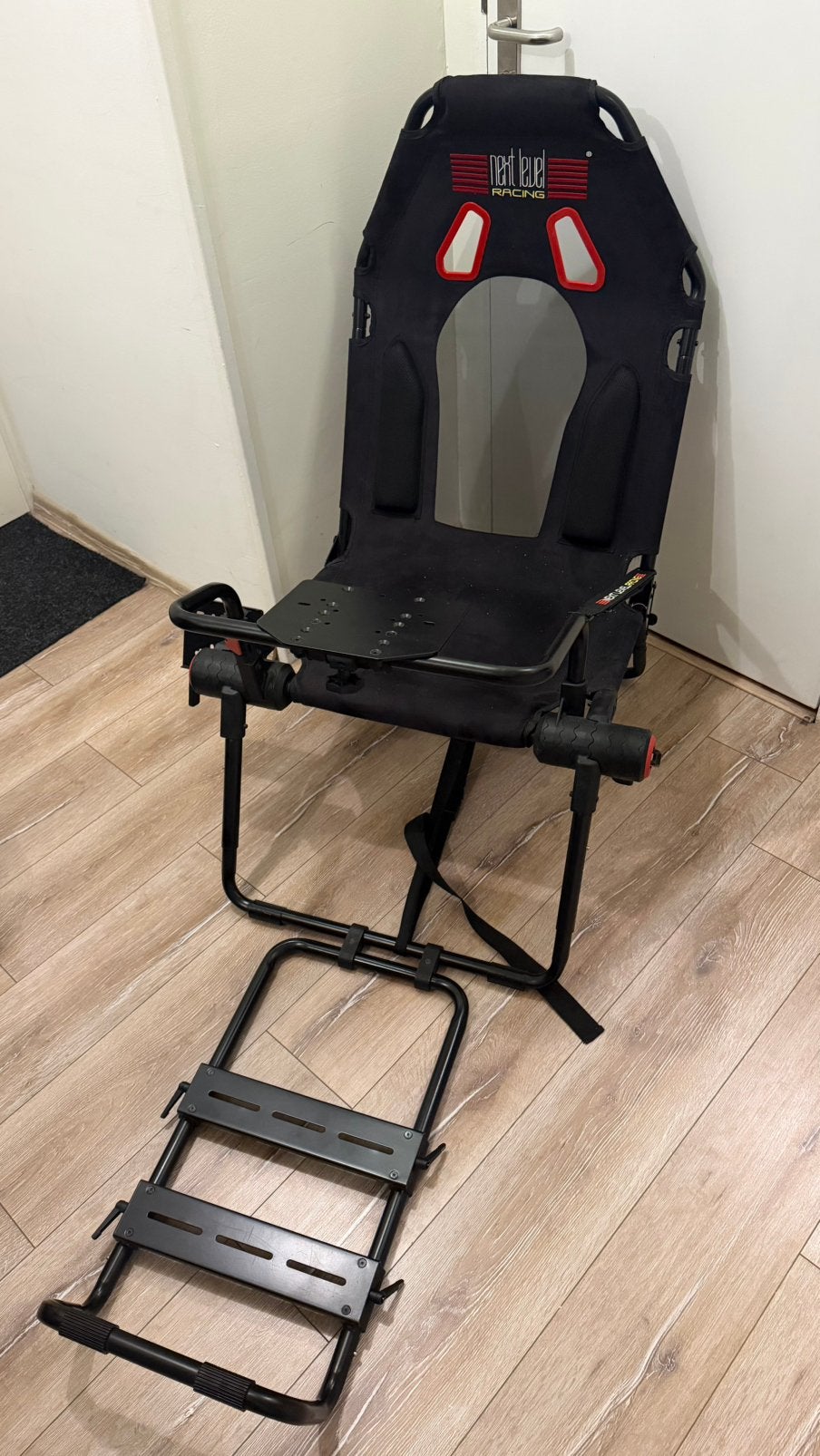 Race stoel, Ophalen, Zo goed als nieuw, Playseat of Racestoel