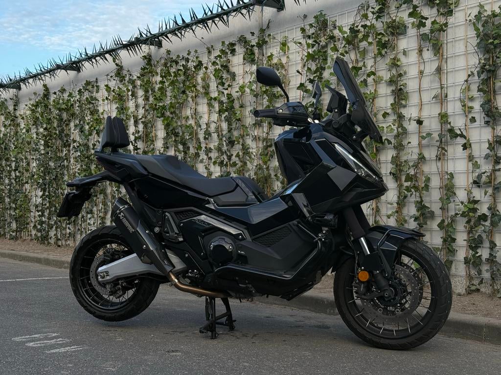 Honda X Adv 2025> Achterbrug spuiten Glans&Mat, Ophalen, Honda, Hondamoto@gmail.com, Japan