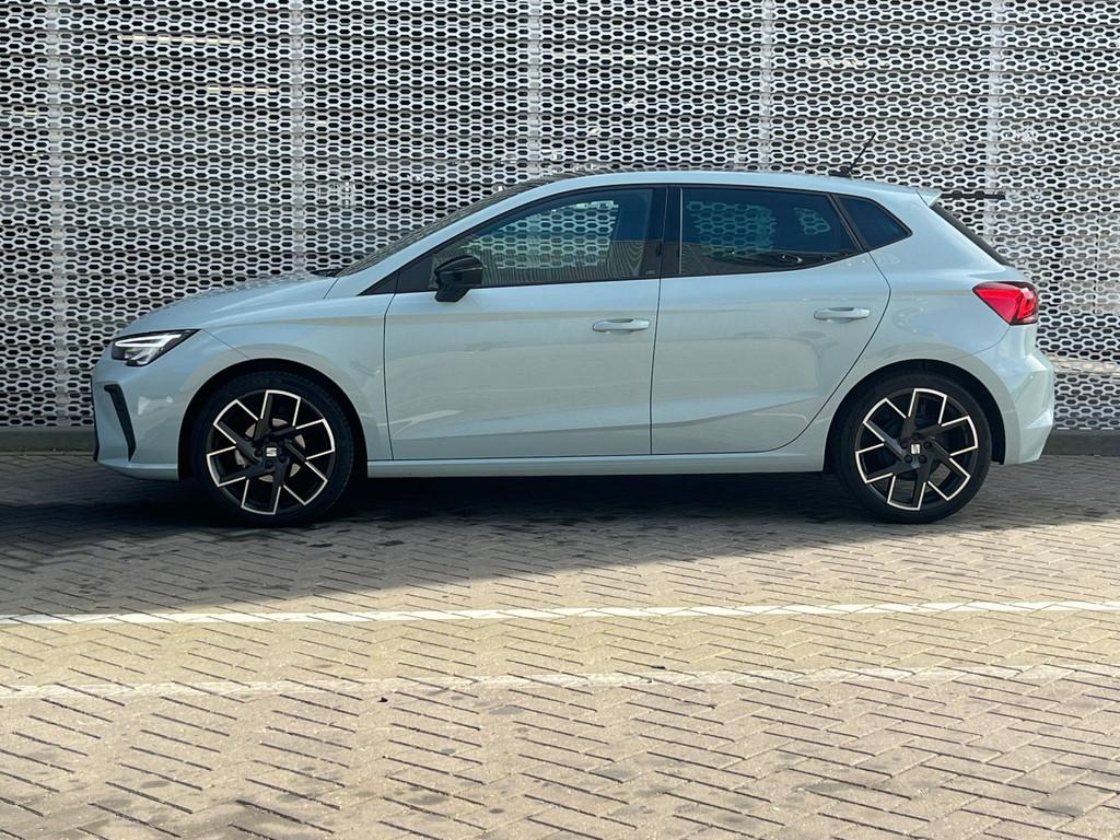 SEAT Ibiza 1.0 EcoTSI 95PK FR Business Connect / Panoramadak, Voorwielaandrijving, Stof, Ibiza, Origineel Nederlands
