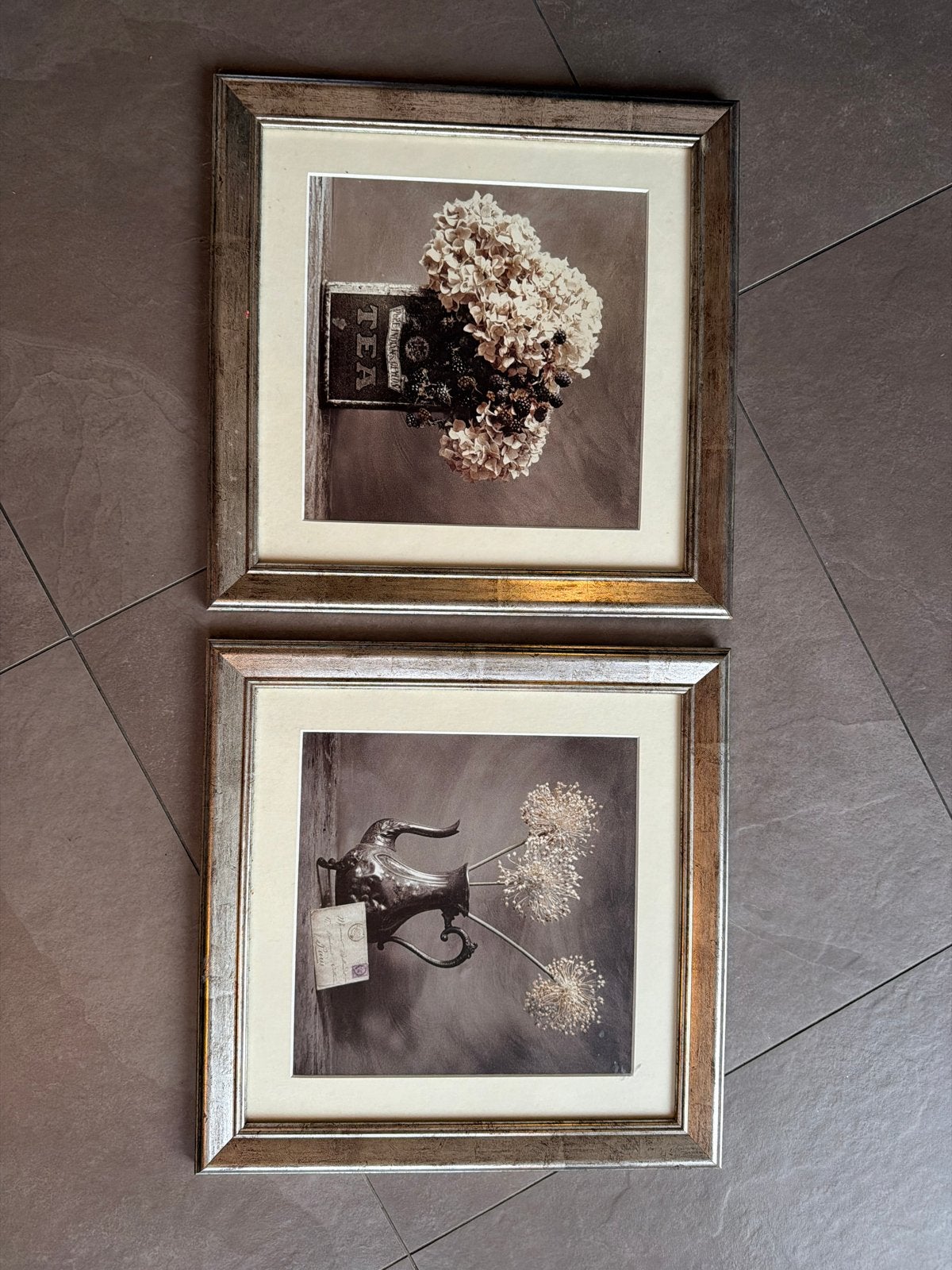 Set van 2 lijsten, Huis en Inrichting, Woonaccessoires | Schilderijen, Tekeningen en Foto's, Ophalen, 50 – 75, Minder dan 50 cm