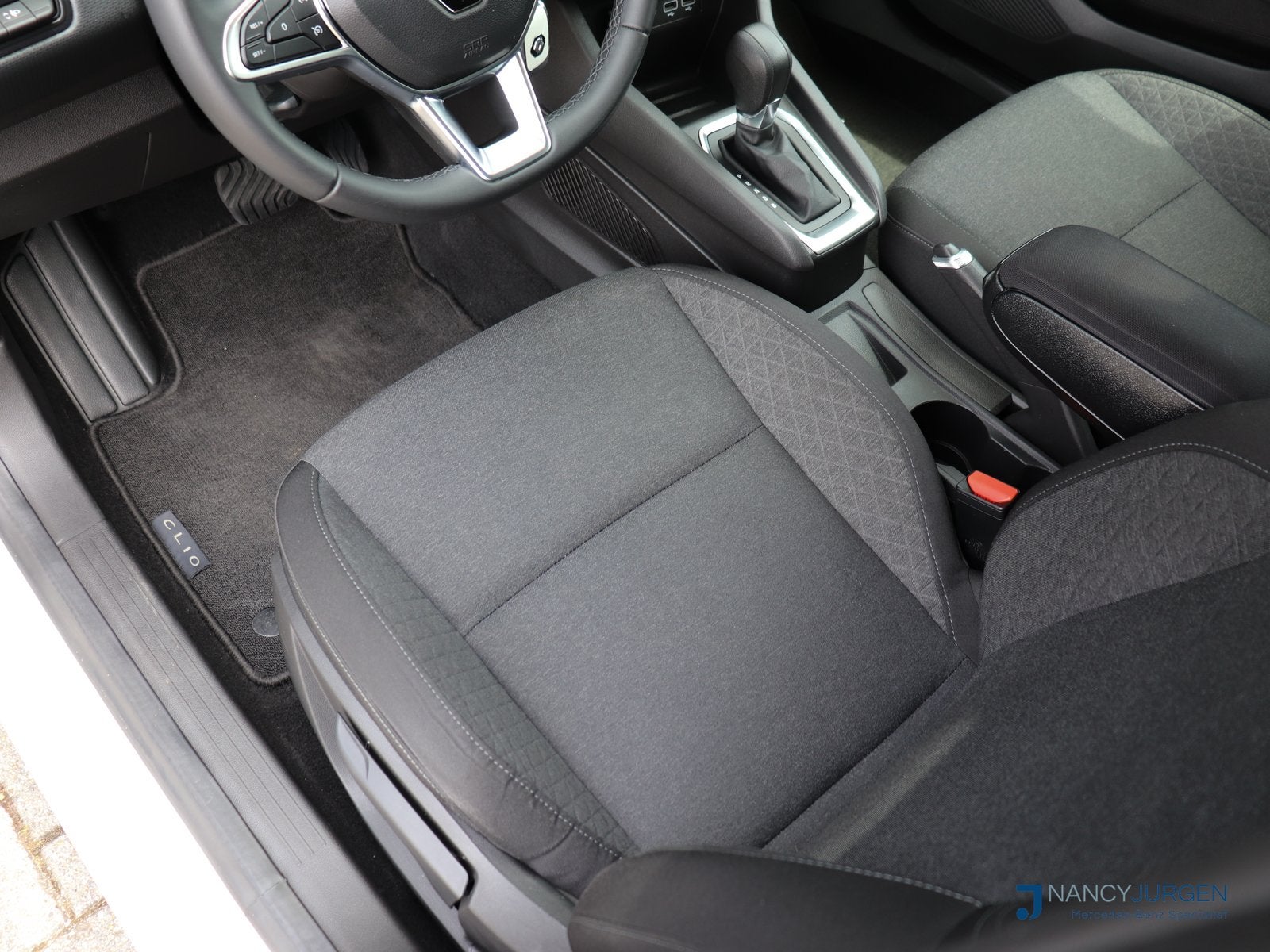 Renault Clio 1.6 E-Tech Hybrid 145 Equilibre | Automaat | Ai, 12 maanden, Gebruikt, Euro 6, 4 cilinders
