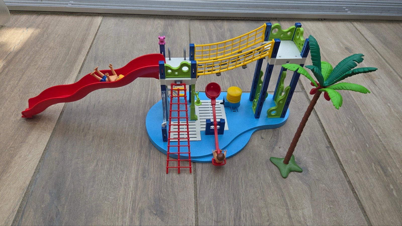 Playmobil Waterpark met Glijbaan en Klimnet, Kinderen en Baby's, Speelgoed | Buiten | Speeltoestellen, Ophalen, Gebruikt, Glijbaan