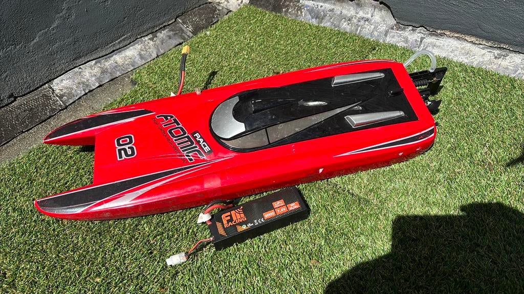 Snelle RC speedboot met brushless motor + ESC upgrade, Ophalen, Gebruikt, 1:32 tot 1:50, Overige merken