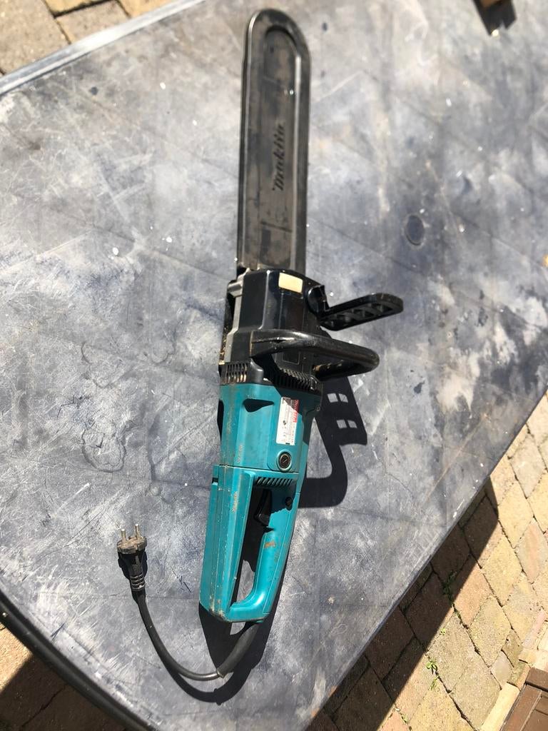Makita kettingzaag UC4003A 230V, Ophalen, Gebruikt, Elektrisch