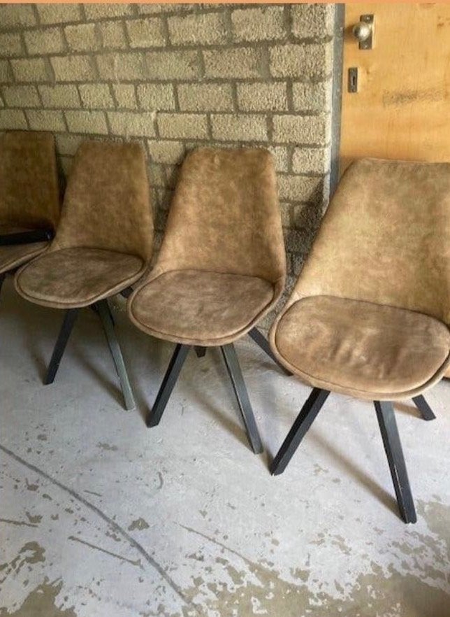 Set van 4 stoelen, Gebruikt, Bruin, Ophalen of Verzenden, Vier