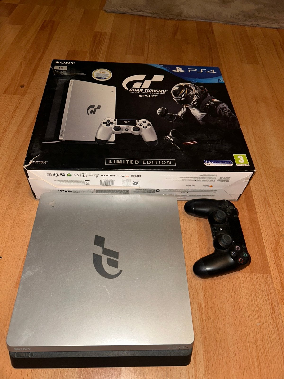 PlayStation 4 Slim – Gran Turismo Edition + extra controller, Ophalen of Verzenden, Gebruikt, Met 1 controller, Slim