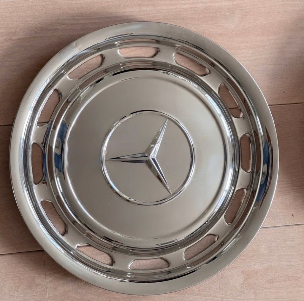 Drie mooie oldtimer Mercedes-Benz wieldoppen, Ophalen of Verzenden, Gebruikt