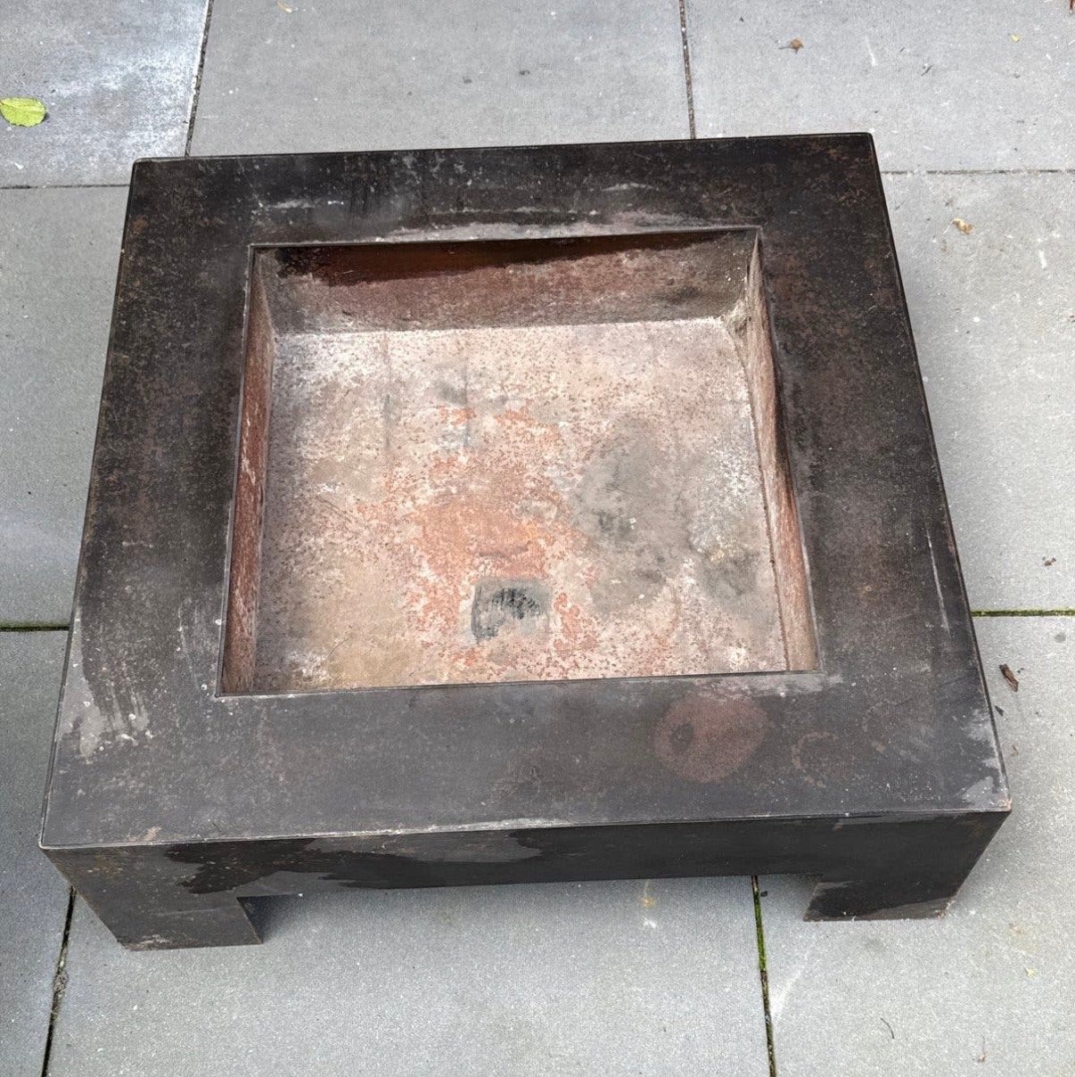 Robuuste vierkante vuurkorf, Tuin en Terras, Ophalen, Gebruikt, Vuurkorf