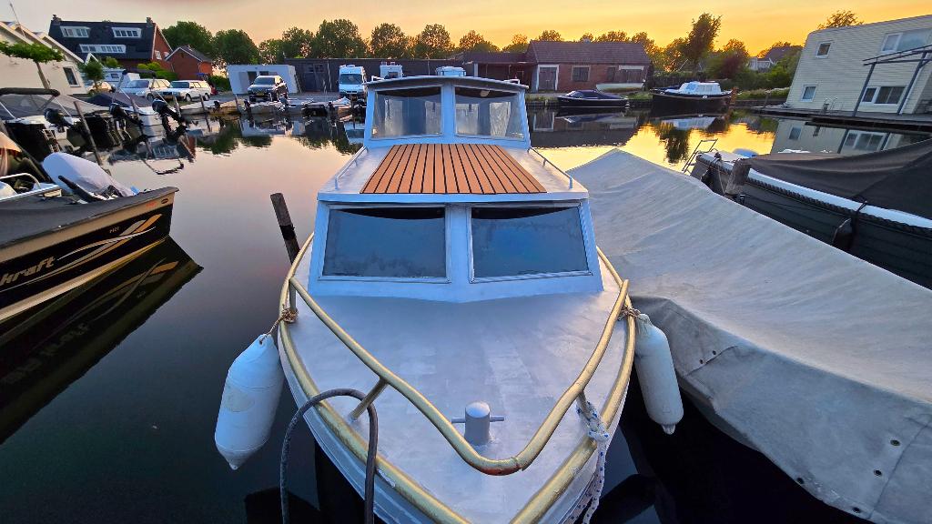 "Tukker" boot - Staal - 6,5 mtr - In topstaat - Vaarklaar !!, Watersport en Boten, Overige merken, Kajuitboot, 15 pk, Buitenboordmotor
