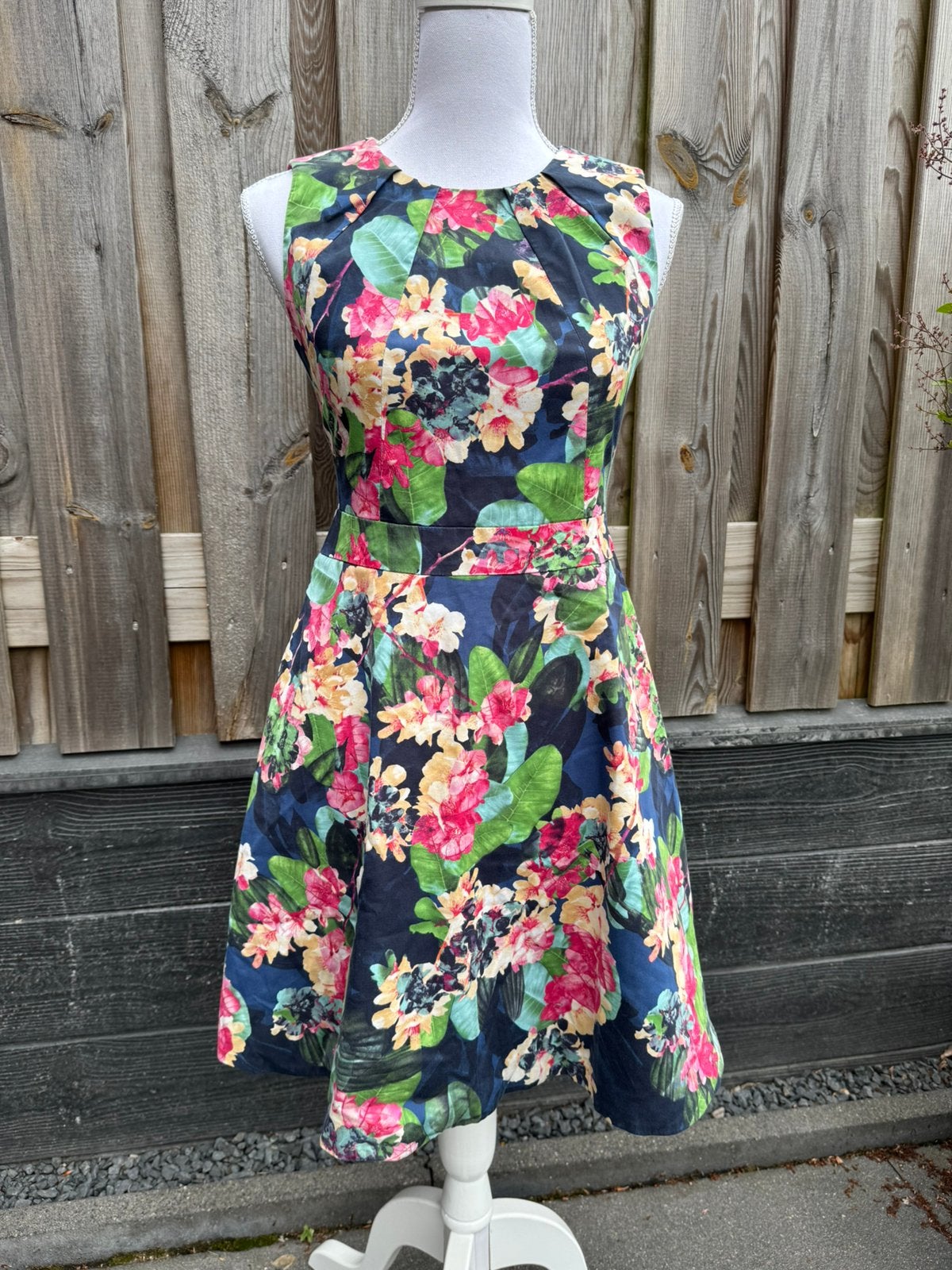*Karen Millen* Schattig fleurig Zomerjurkje mt 38, Maat 38/40 (M), Zo goed als nieuw, Boven de knie, Meerkleurig