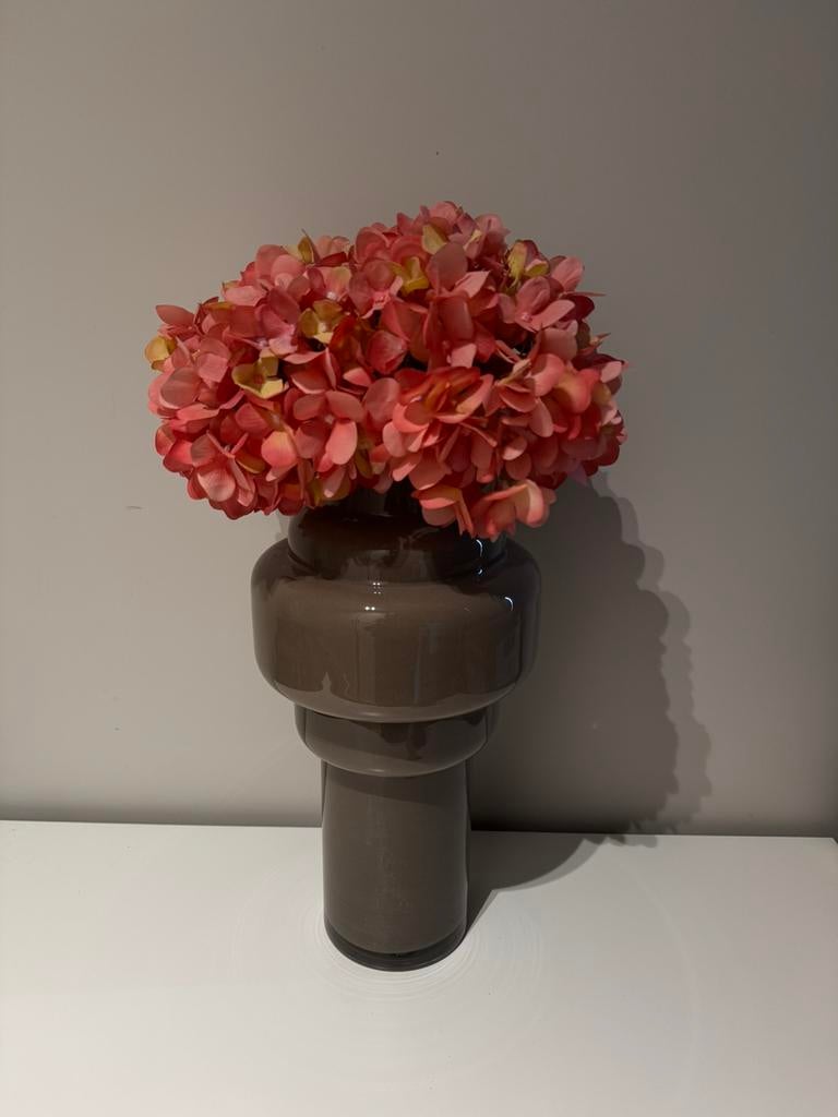 Vaas met hortensia, Ophalen of Verzenden, Nieuw, Kunstbloem