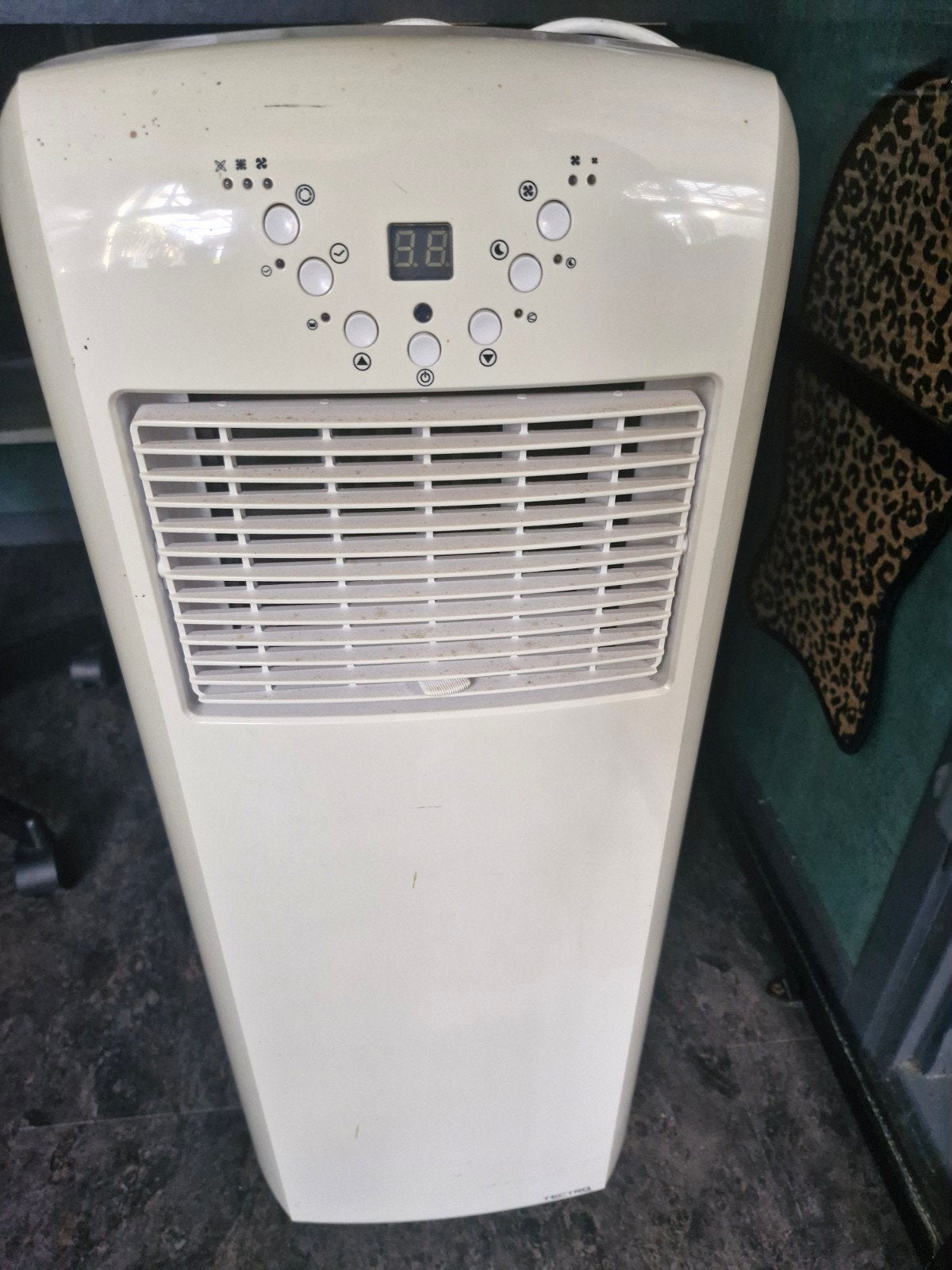 Mobiele airco Tectro TP 1020 - Koelen en ontvochtigen, Ophalen, Gebruikt, Minder dan 60 m³, Timer