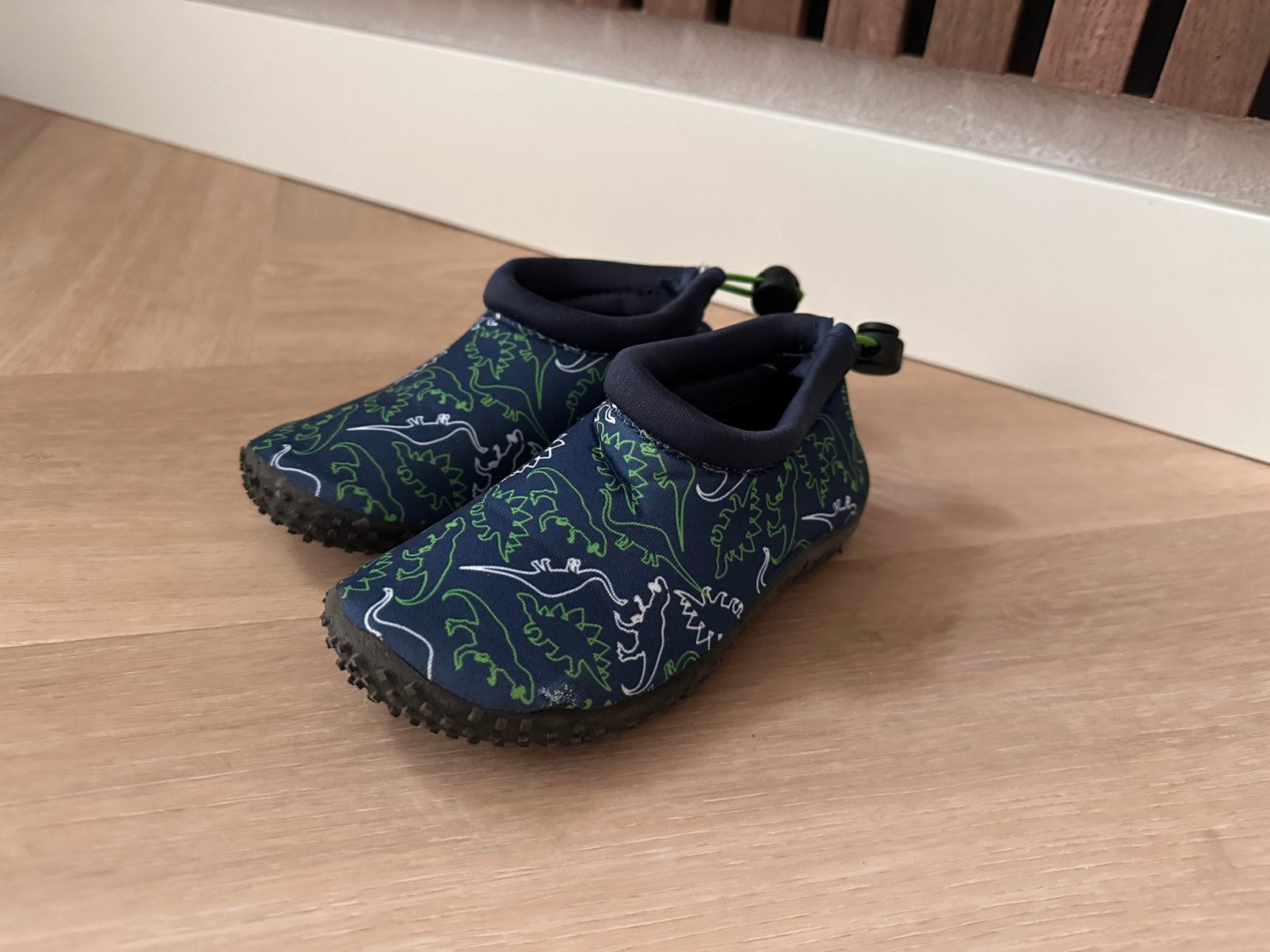Waterschoenen maat 27, Ophalen of Verzenden, Zo goed als nieuw