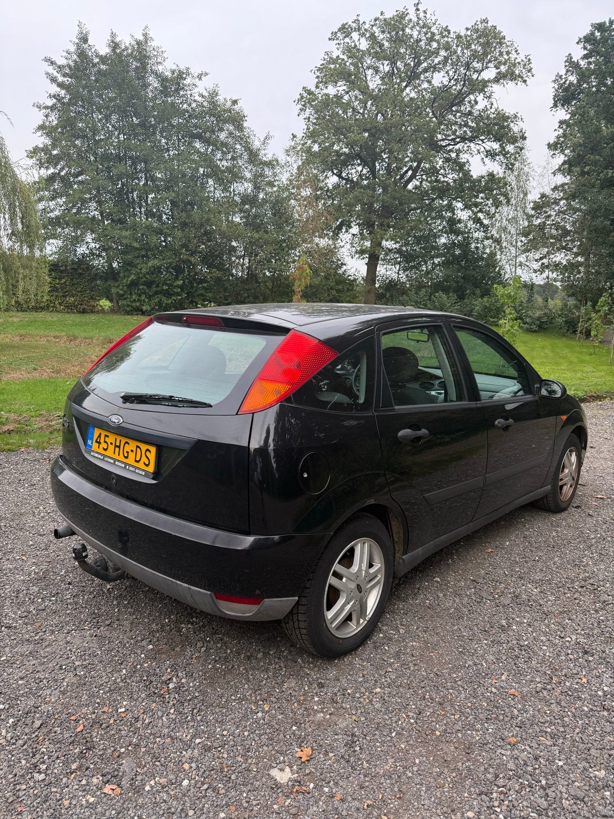 Ford Focus 1.4 I Trend 5D 2001 Zwart, 15 km/l, 4 cilinders, Origineel Nederlands, Handgeschakeld
