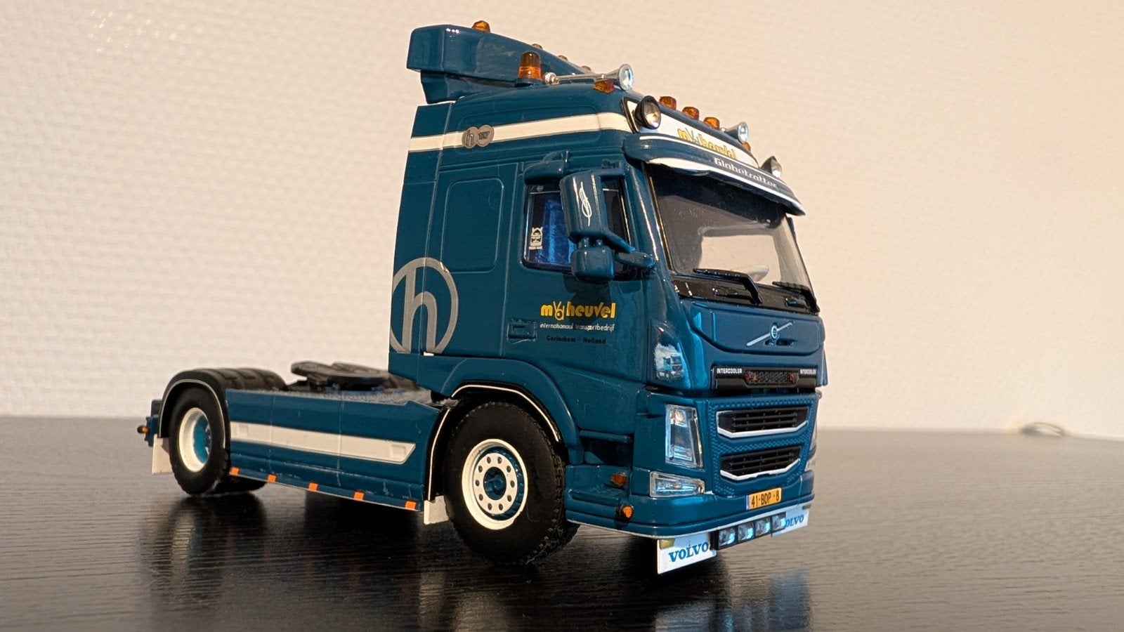 v/d Heuvel Wsi Volvo, Hobby en Vrije tijd, Ophalen of Verzenden, Zo goed als nieuw, Bus of Vrachtwagen, Wsi