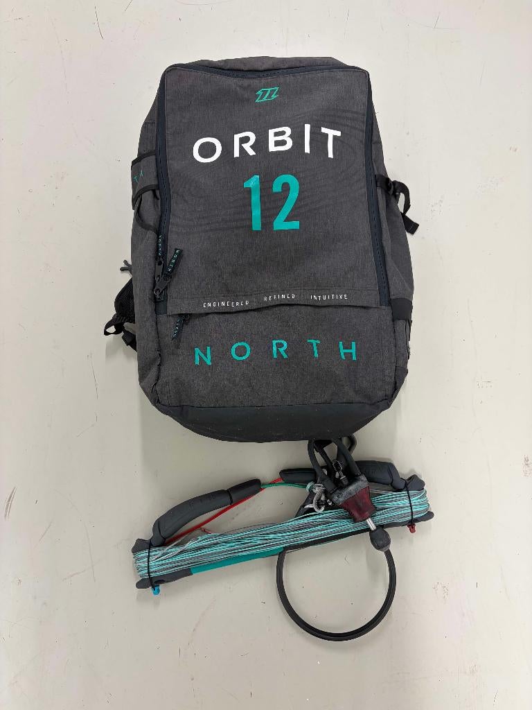 North Orbit 2022 Red 12m + gratis bar, Watersport en Boten, Kitesurfen, Ophalen, Gebruikt, Geen board, Kite