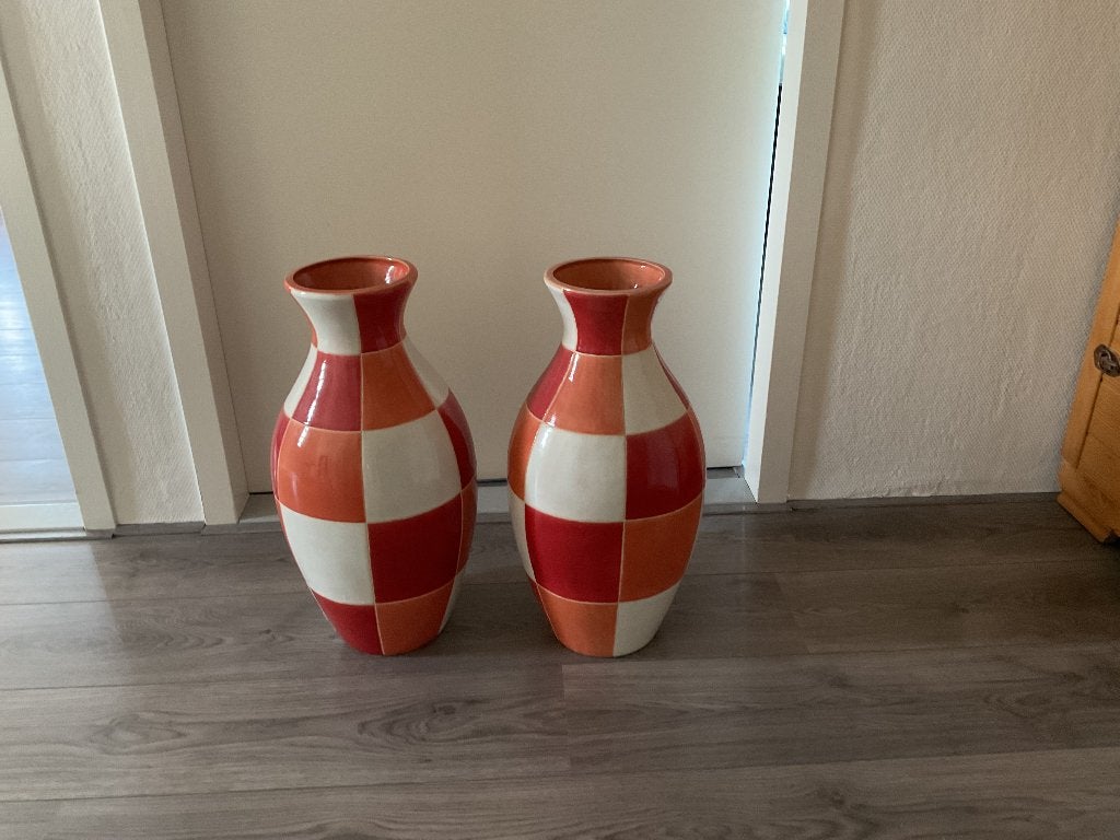 Mooie grote stenen vazen, potten, oranje rood, Huis en Inrichting, Woonaccessoires | Schalen en Manden, Ophalen of Verzenden, Zo goed als nieuw
