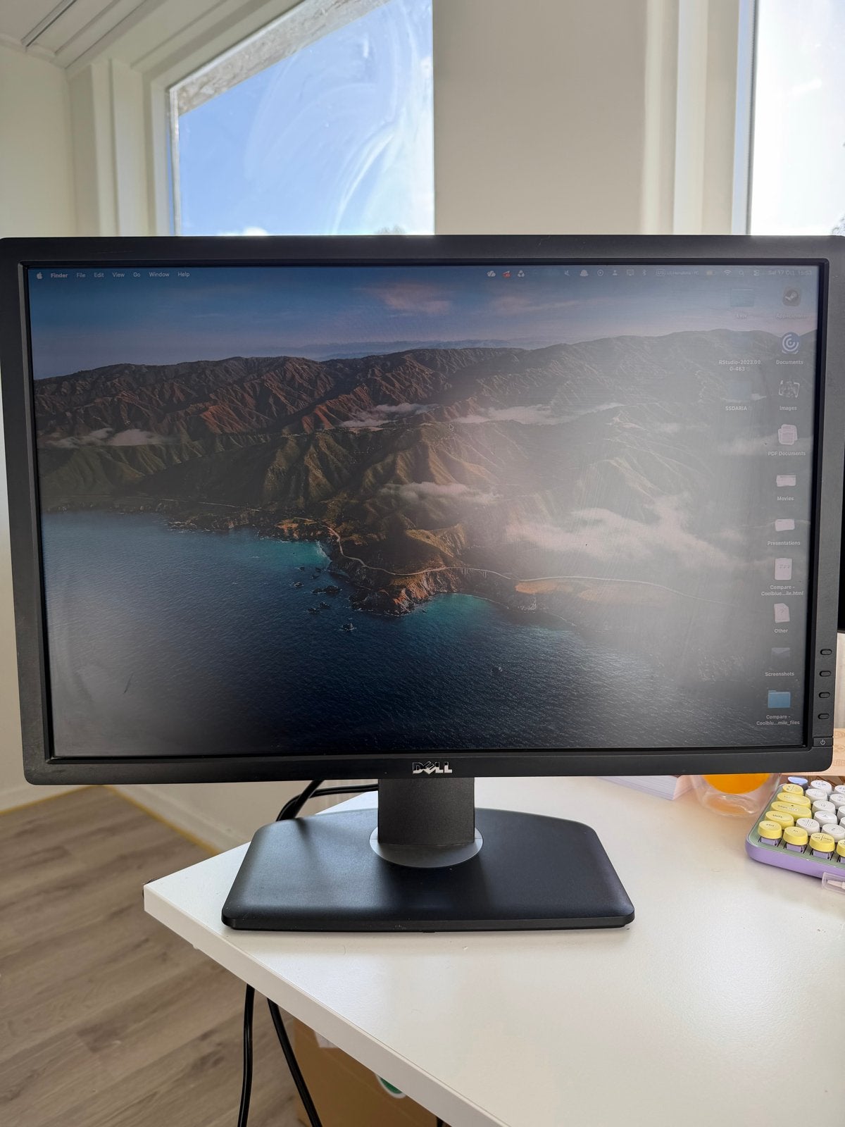 Dell U2412M Monitor - 24 inch Full HD IPS scherm, Ophalen, IPS, In hoogte verstelbaar, Full HD