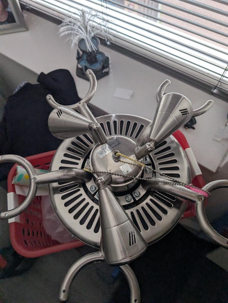 plafond ventilator met led verlichting, Ophalen of Verzenden, Zo goed als nieuw, Metaal, Zilverkleurig