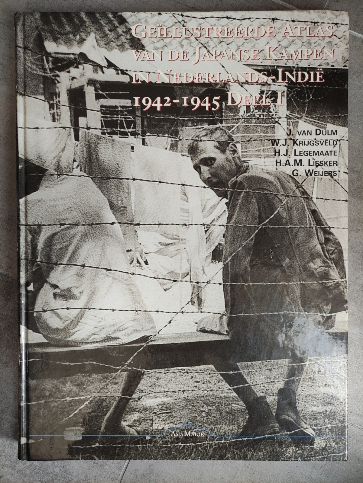 Atlas van de japanse kampen in nederlands-indie 1942-1945, Ophalen of Verzenden, Nederland