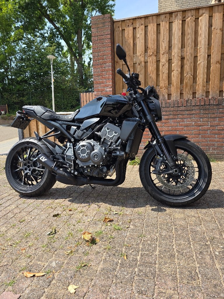 Honda CB1000R Black Edition (bwj. augustus 2022), Motoren, Occasion, 4 cilinders, Motorrijbewijs A, Handgeschakeld