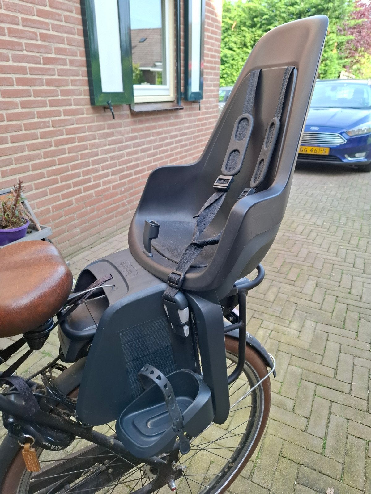 Bobike achterzitje met adapter en slotje - Z.G.A.N., Ophalen, Zo goed als nieuw, Achterzitje, Bobike, fietszitje voor achterop.