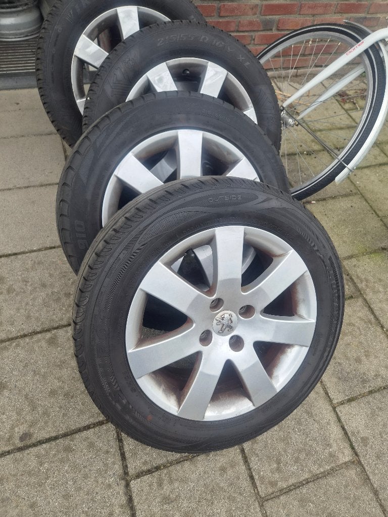 Set Peugeot velgen 215/55 R16, Ophalen, Zo goed als nieuw