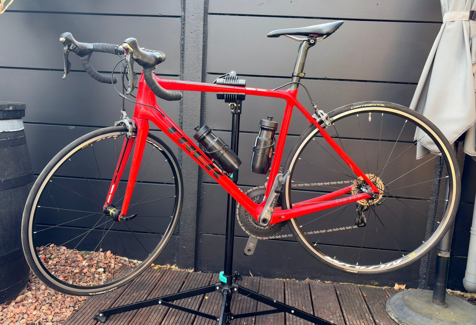Racefiets TREK EMONDA SL-SHIMANO ULTEGRA, Carbon, Zo goed als nieuw, Meer dan 20 versnellingen, 53 tot 57 cm
