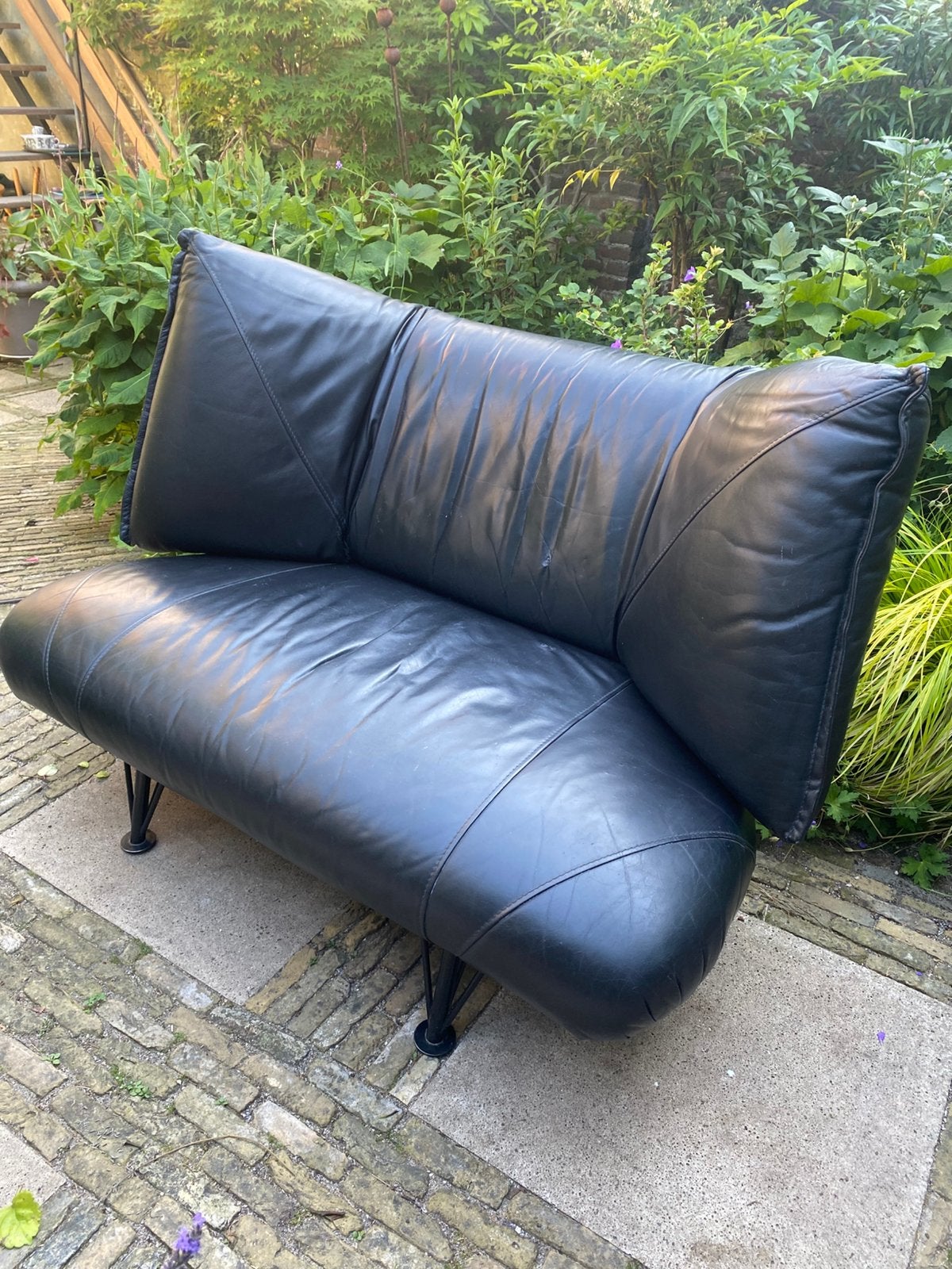 Leolux Colibri Loveseat 2-persoonsbankje design leer zwart, Ophalen, Gebruikt, Eenpersoons, 150 tot 200 cm